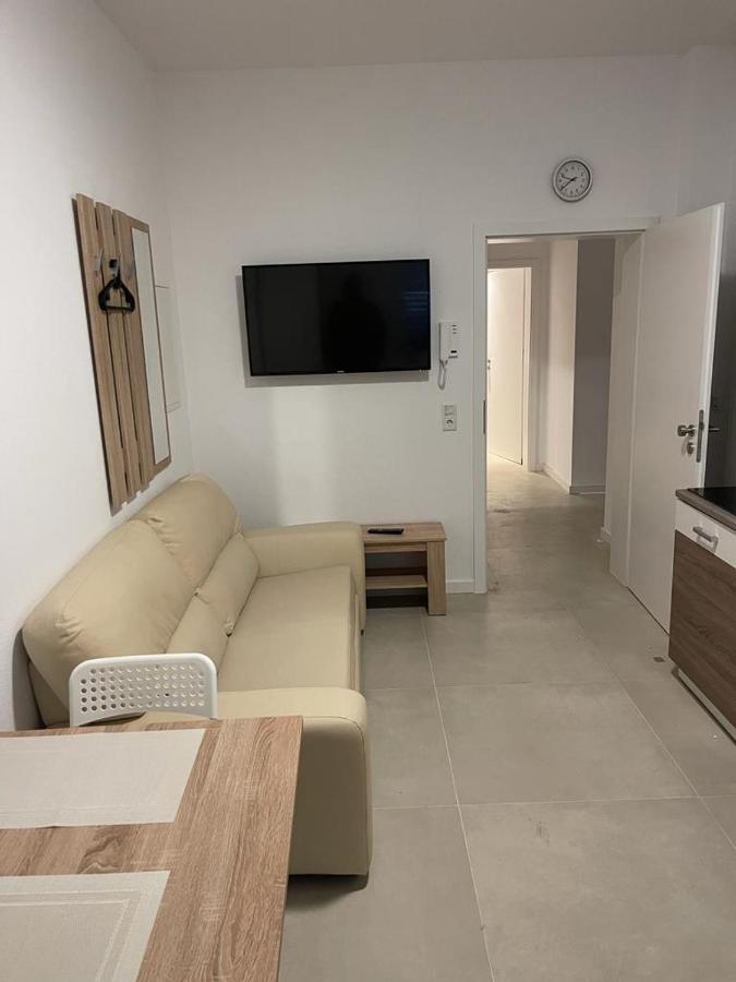 أوسنابروك Monteurzimmer Mit Zwei Einzelnen Betten In Einer 3Zi Wohnung Mit Kuche Und Bad المظهر الخارجي الصورة